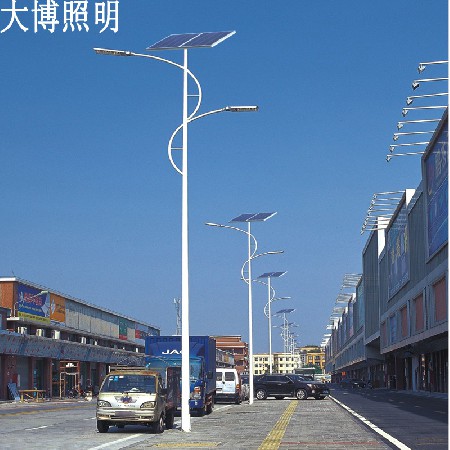 雙臂太陽能路燈戶外亮化工程高光效主干道光伏LED路燈廠家批發